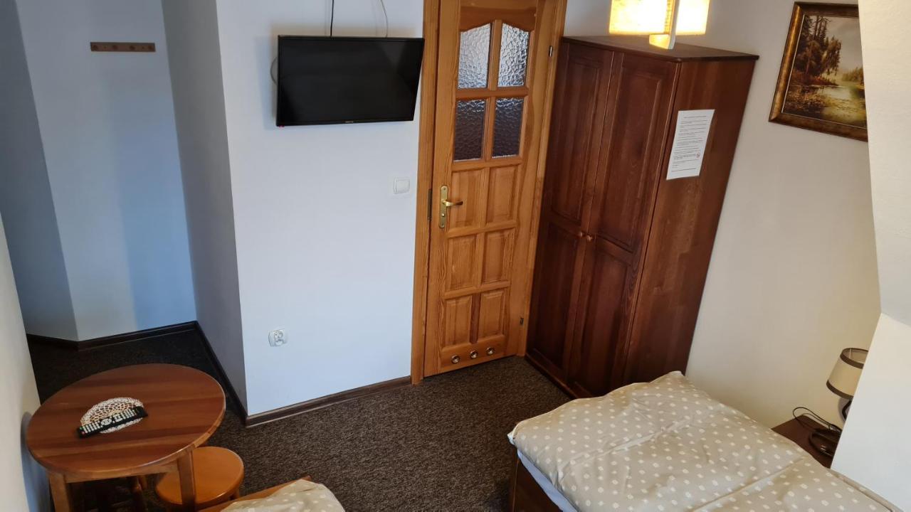 Pokoje Goscinne Betka Murzasichle Exterior foto